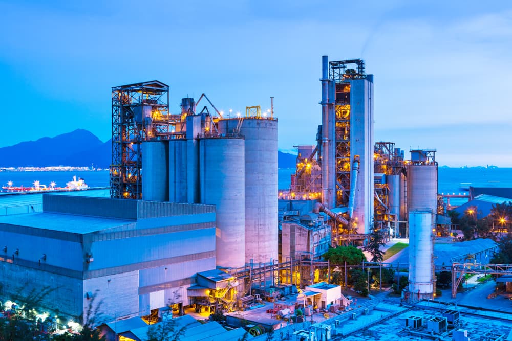 Manufacturing Plant Reduces Downtime by 50% 